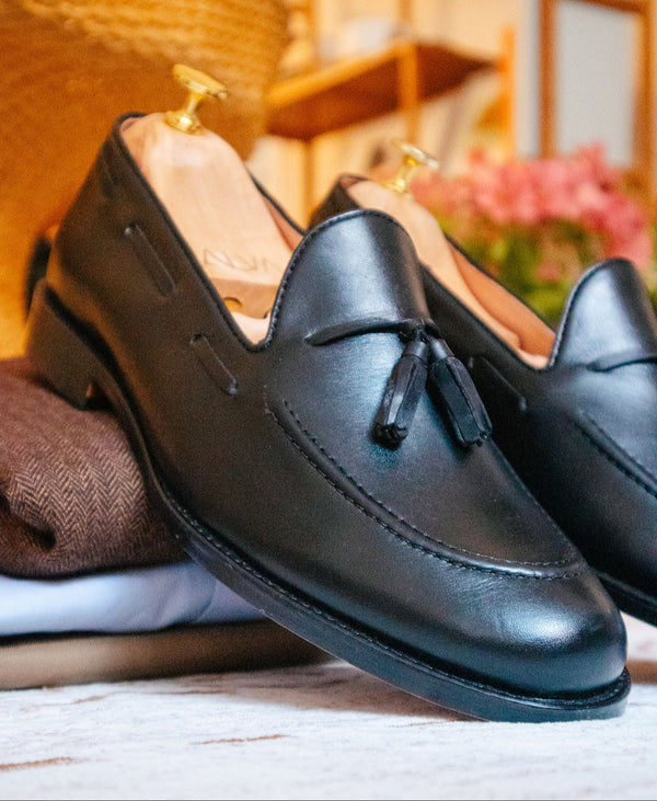 Borla - Black Leather Tassel Loafers