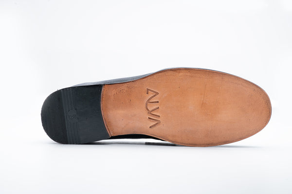 Turi - Black Tumbled Leather Moccasin